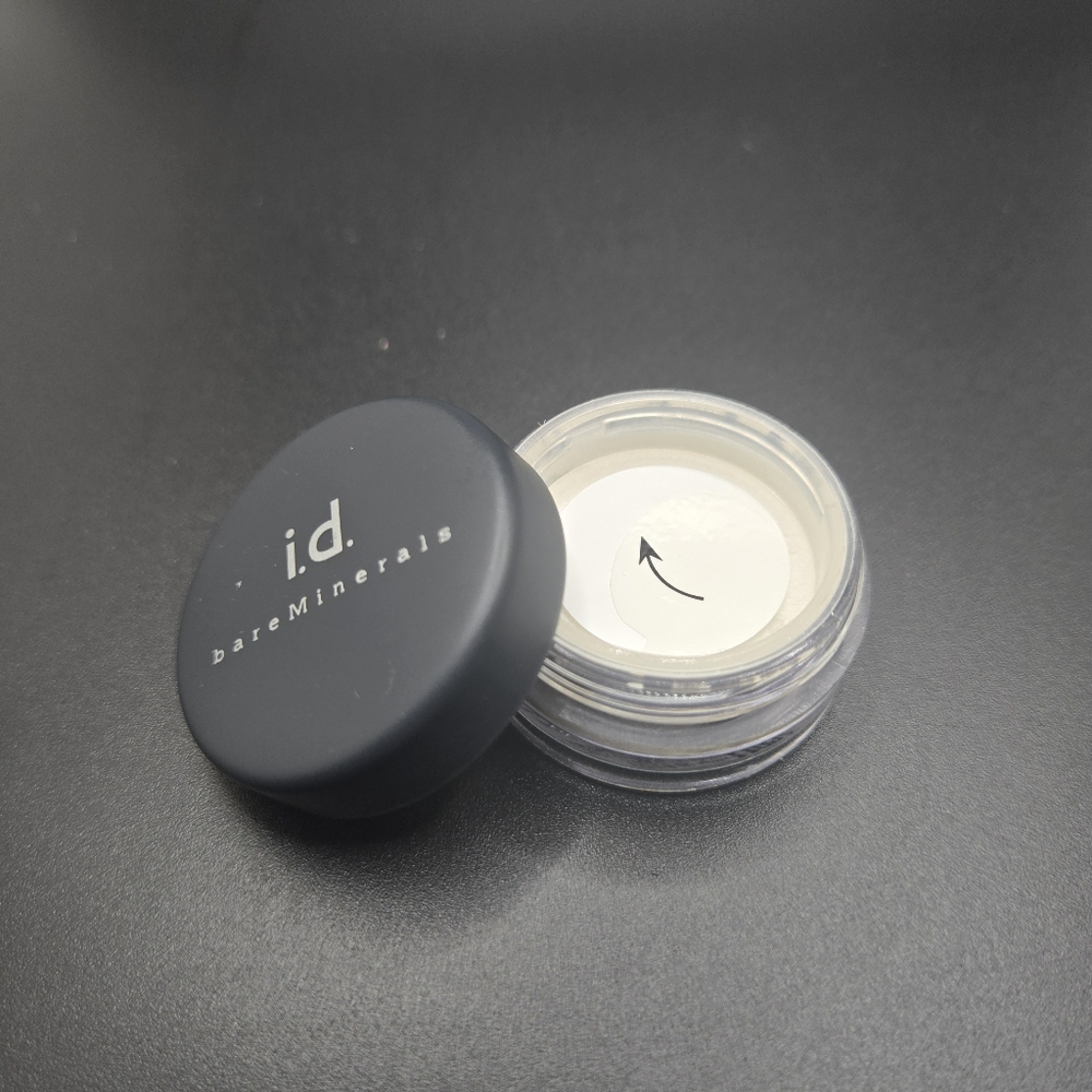 i.d. bareMinerals Glimmer Loose Powder SNOWFLAKE .02 oz Eye Shadow Sealed